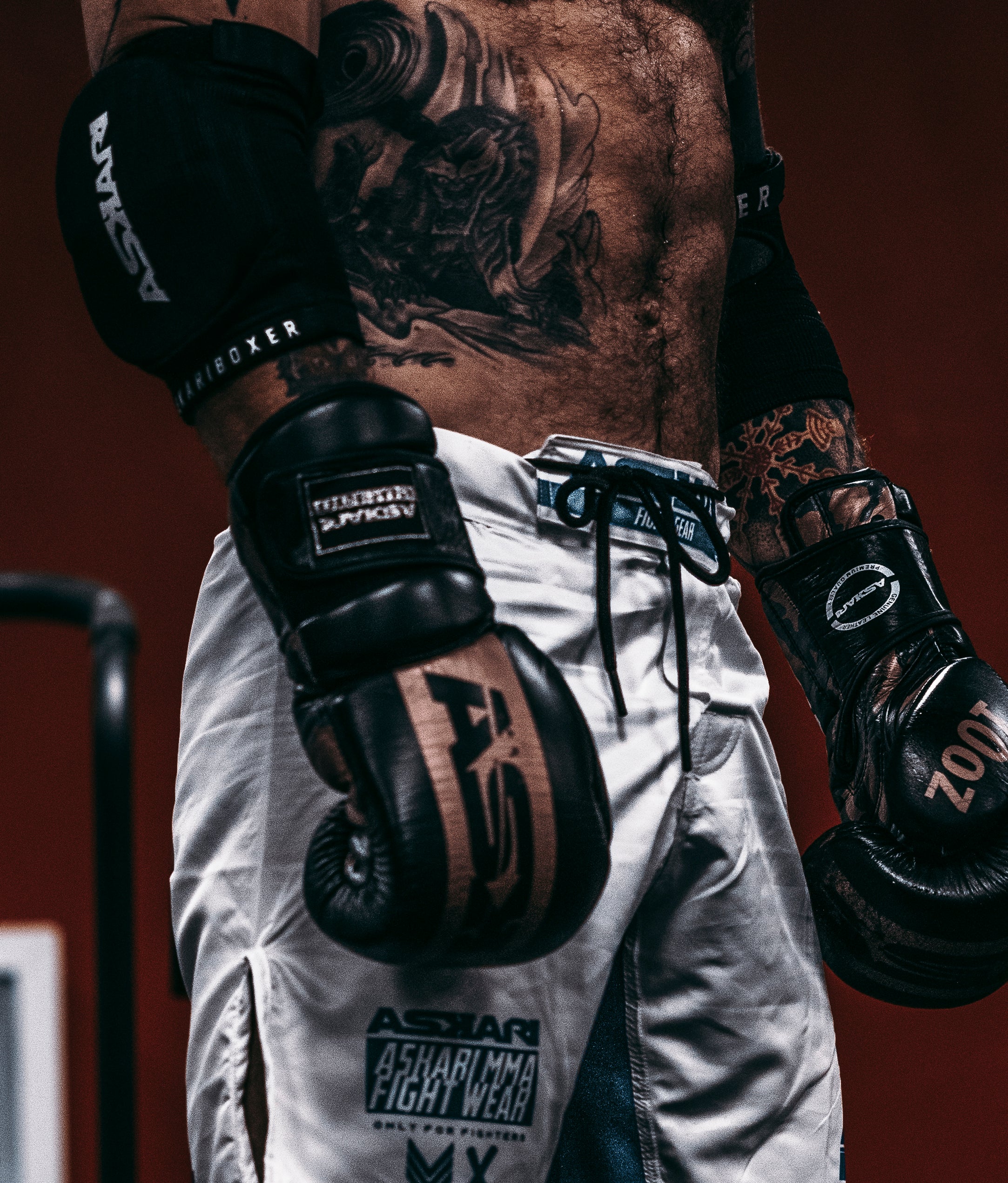 "24K" ASKARI BOXING GLOVES [HERO SERIES] - Image 3