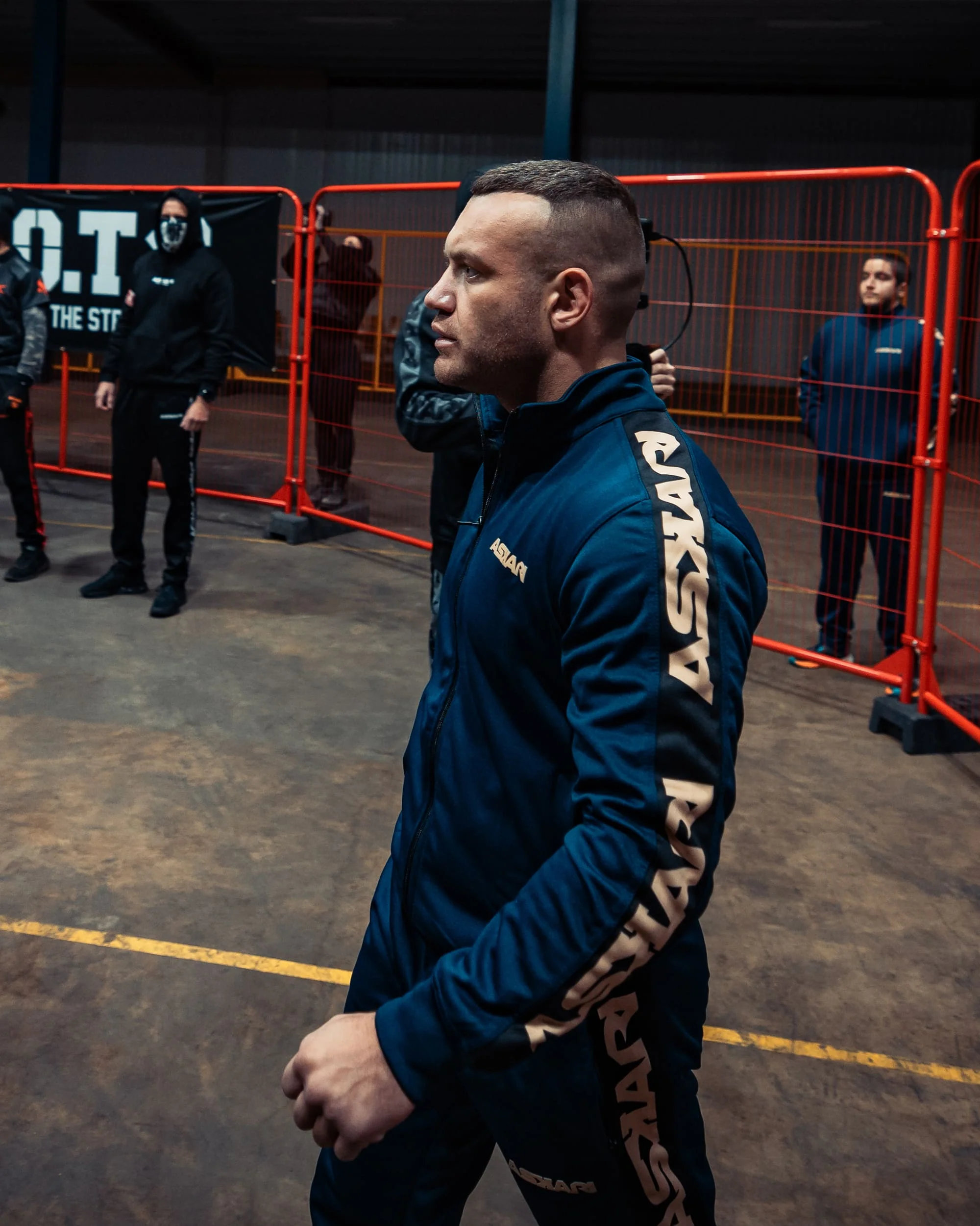 "5AM" TRACKSUIT - Image 3