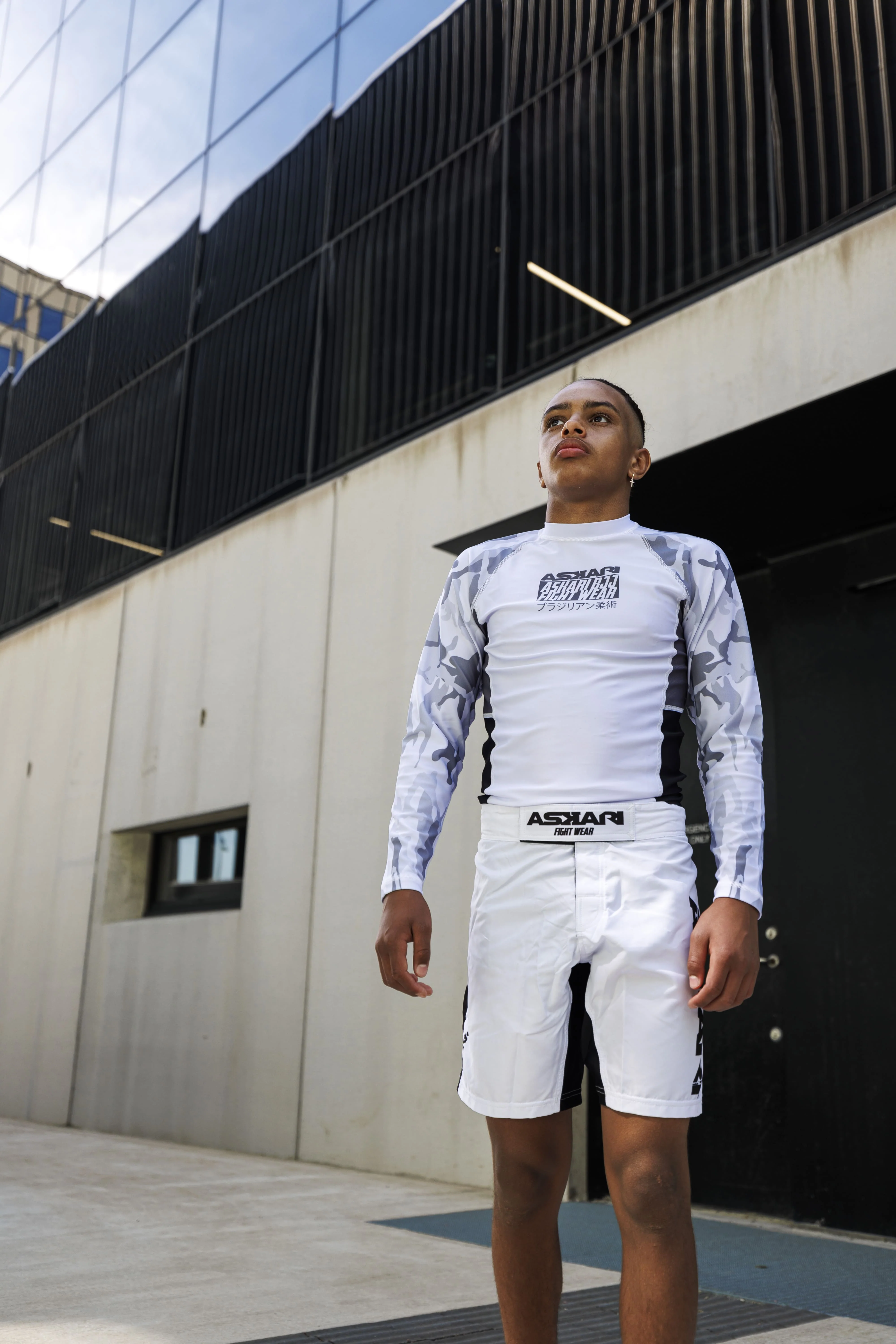 #01 MMA SHORTS - Image 24