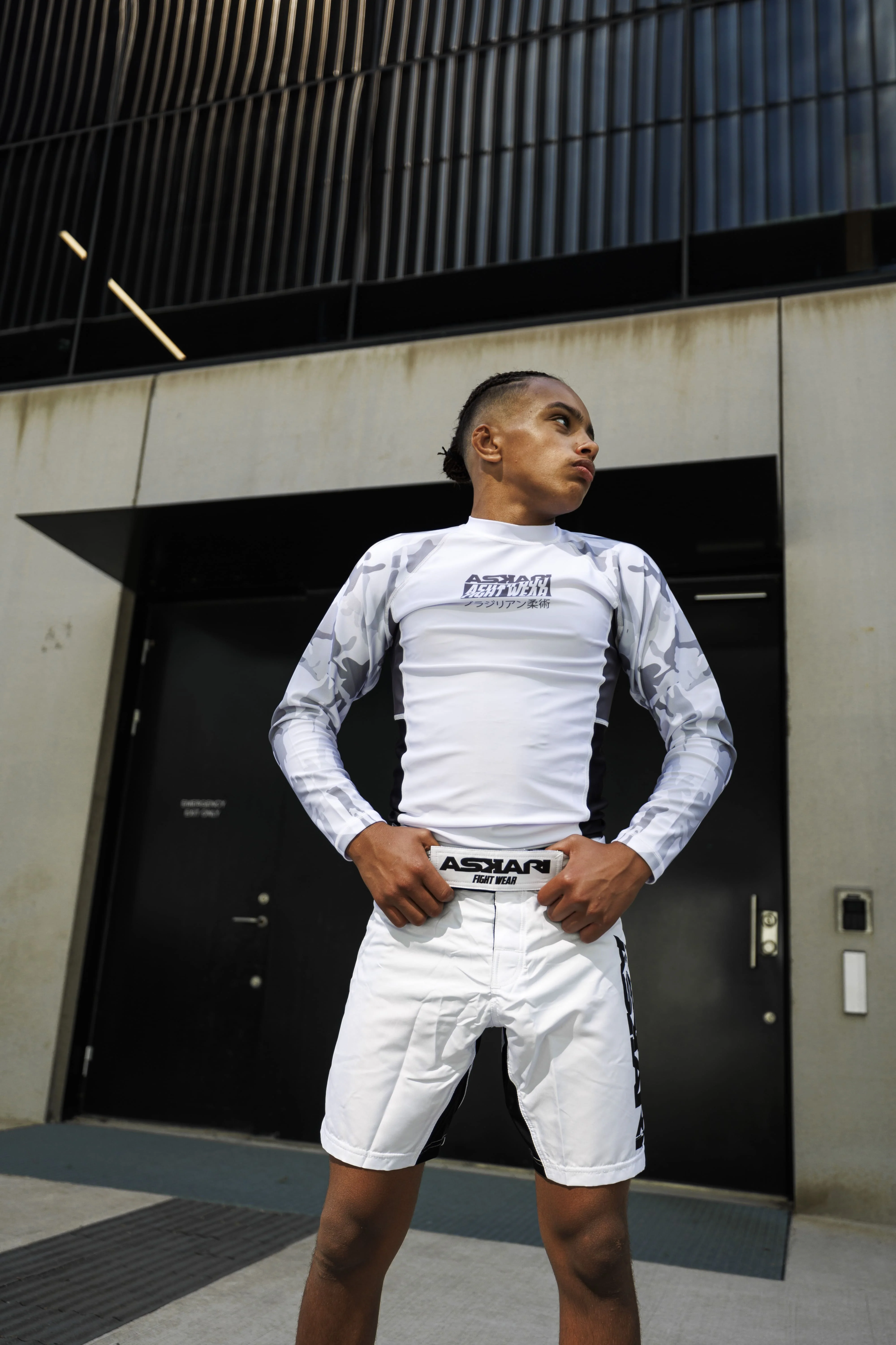 #01 MMA SHORTS - Image 25