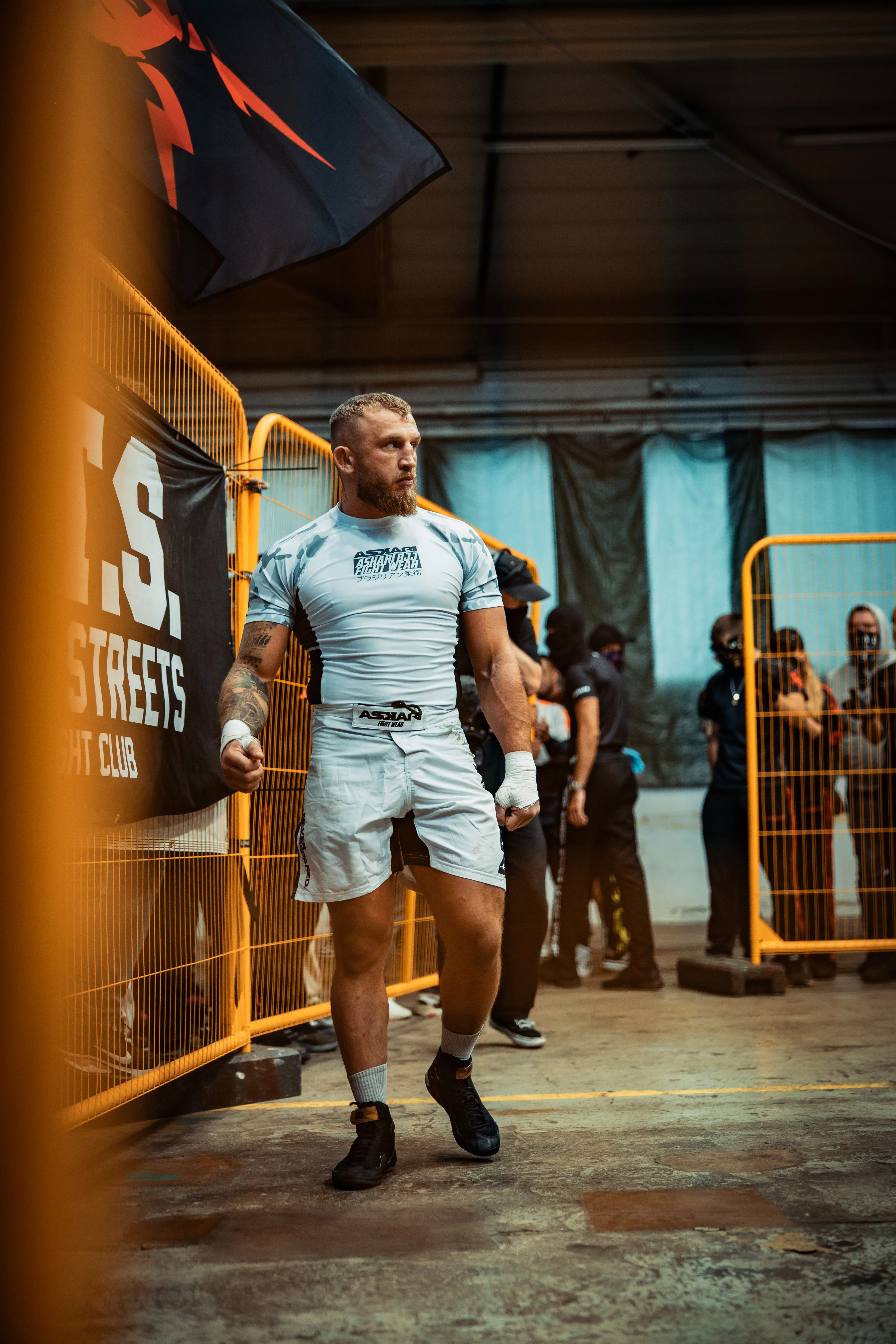#01 MMA SHORTS - Image 4