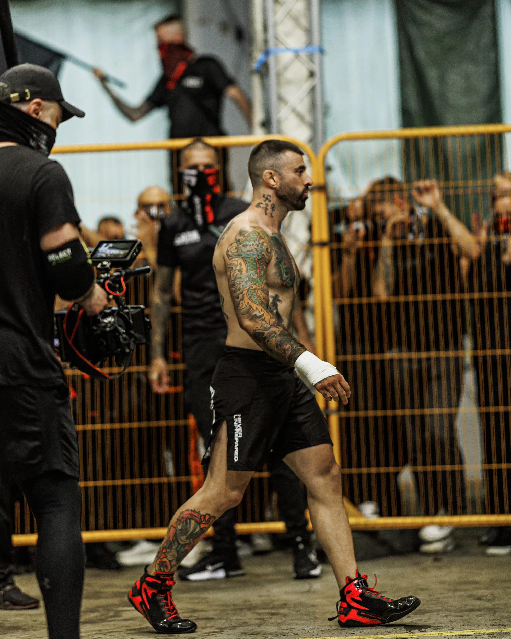 #01 MMA SHORTS - Image 9