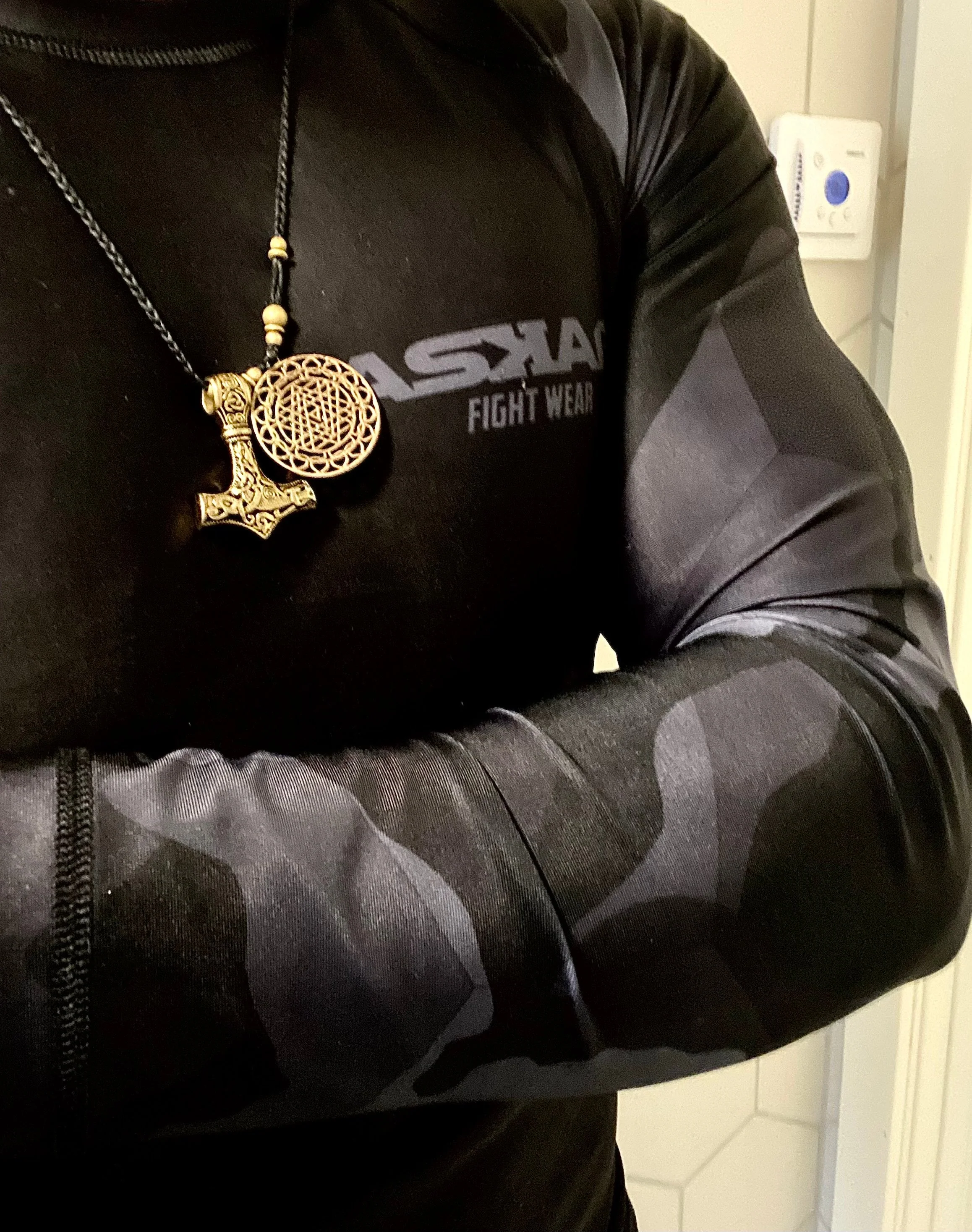 ASKARI CAMOU RASHGUARD - Image 10