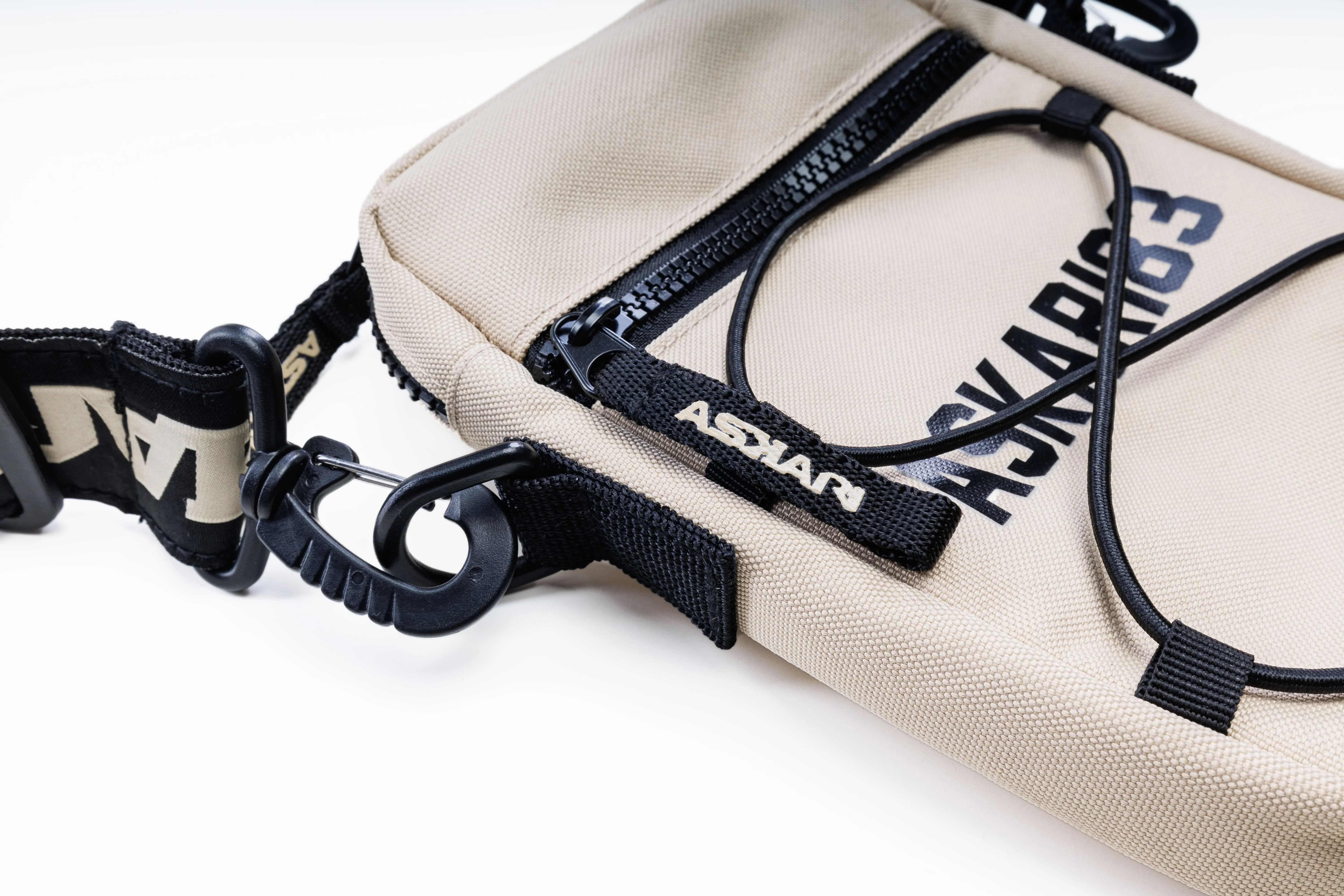 ASKARI CROSSBODY BAG [BEIGE] - Image 7