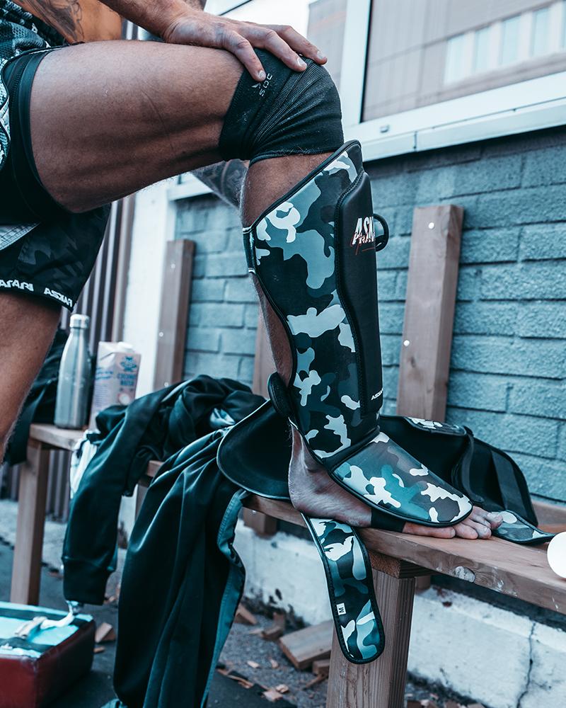 ASKARI "DESERT" SHINGUARDS - Image 9