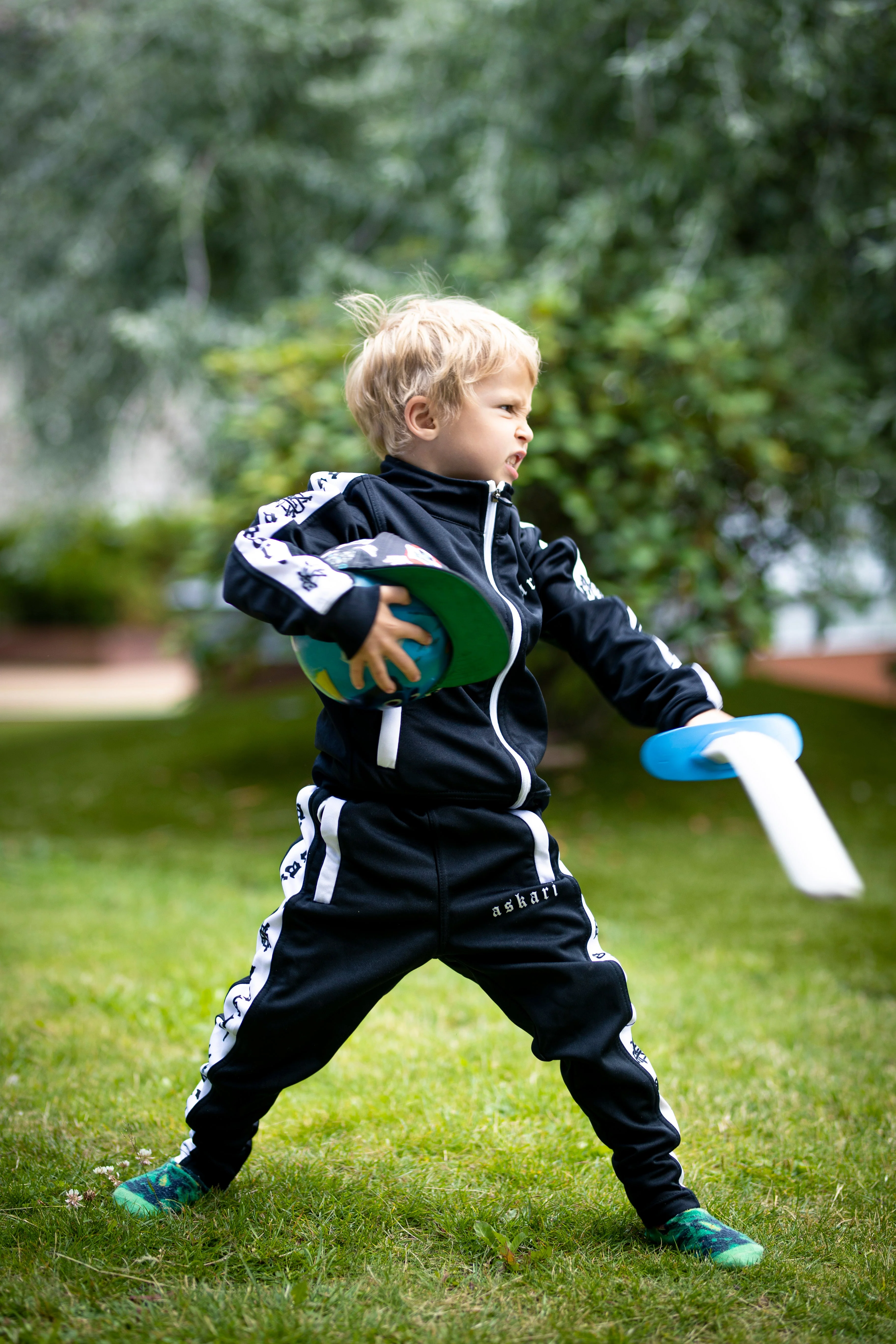 ASKARI JUNIOR TRACKSUITS - Image 10