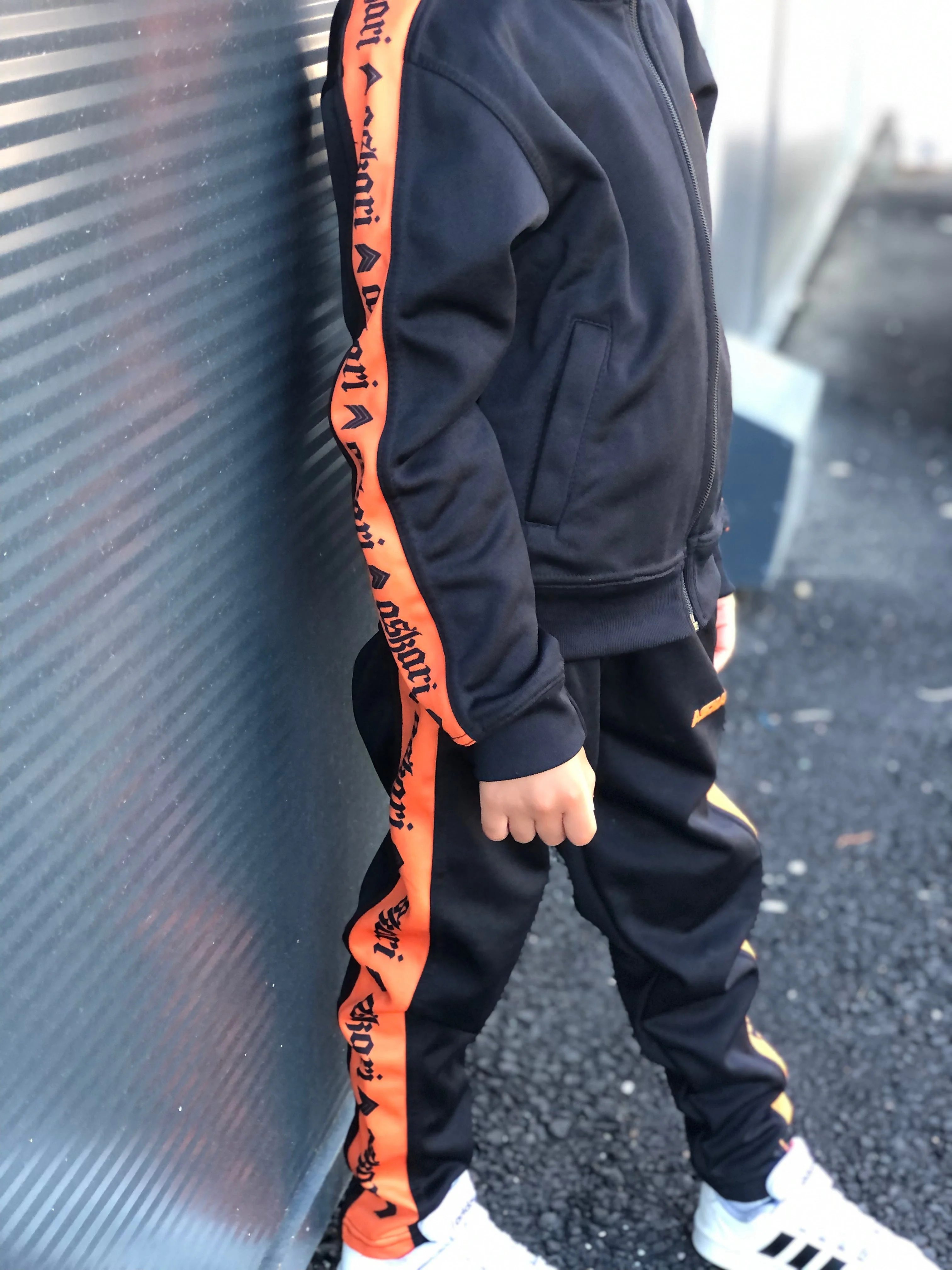 ASKARI JUNIOR TRACKSUITS - Image 17