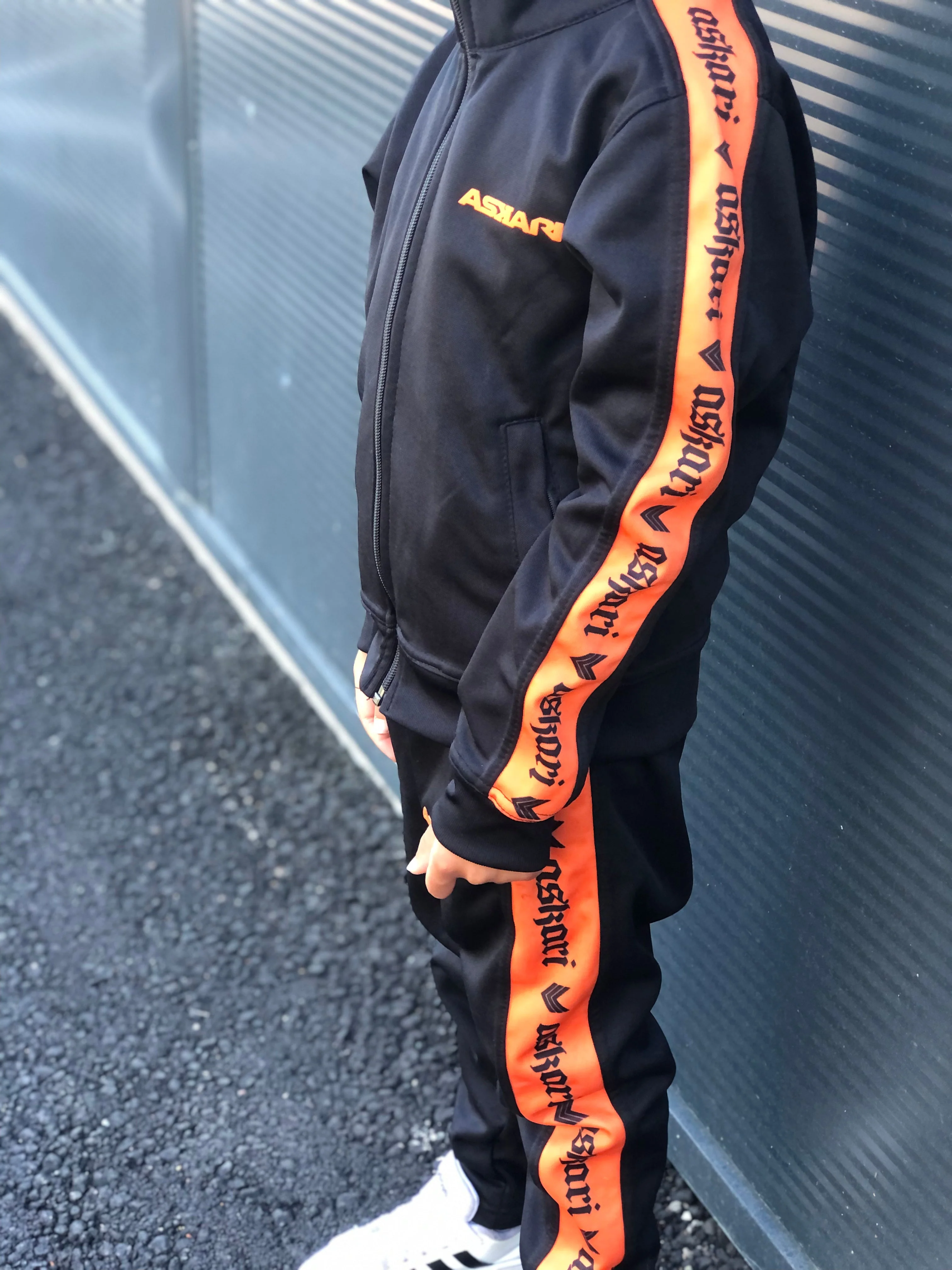 ASKARI JUNIOR TRACKSUITS - Image 18
