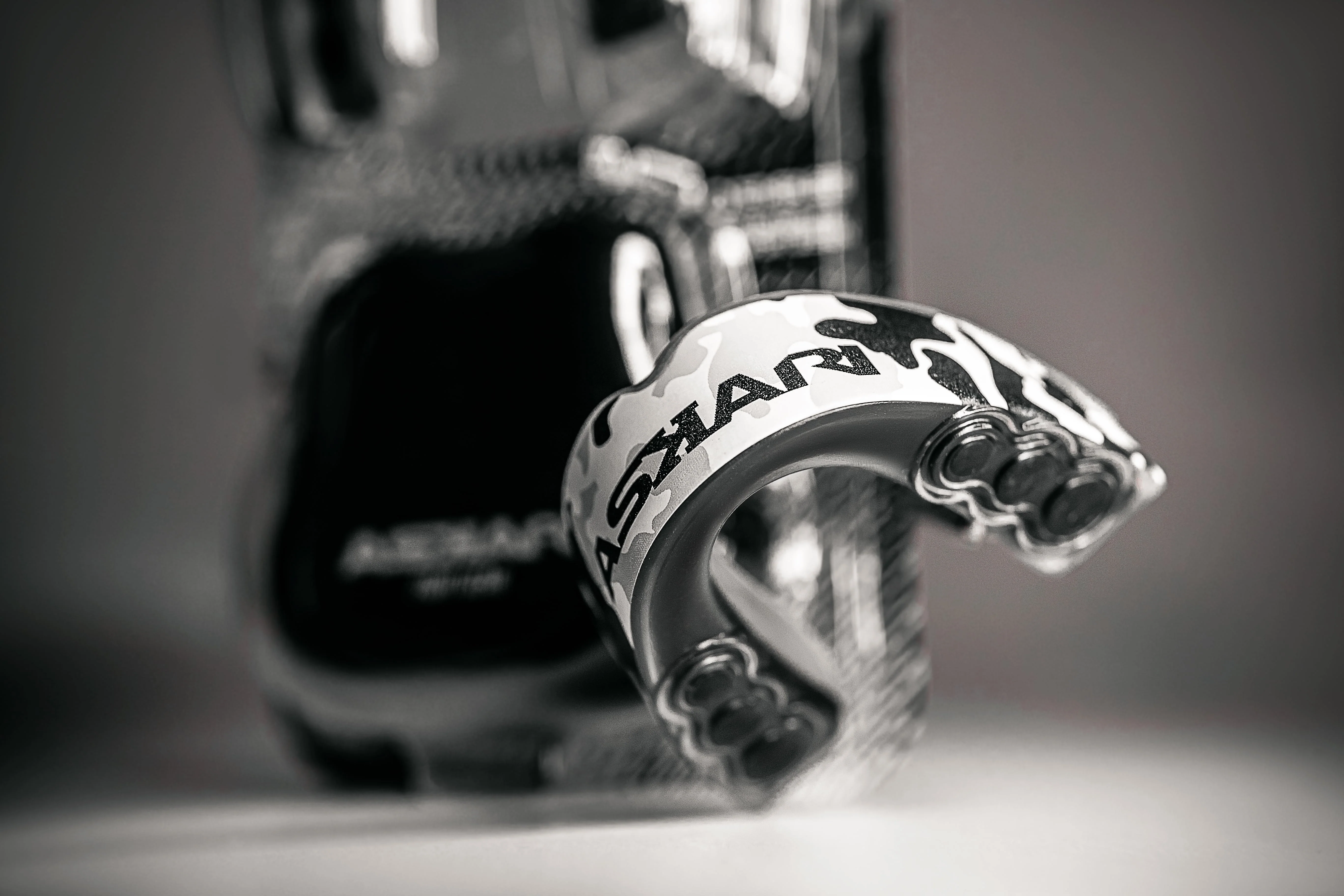 "ASPHALT" ASKARI MOUTHGUARD - Image 4