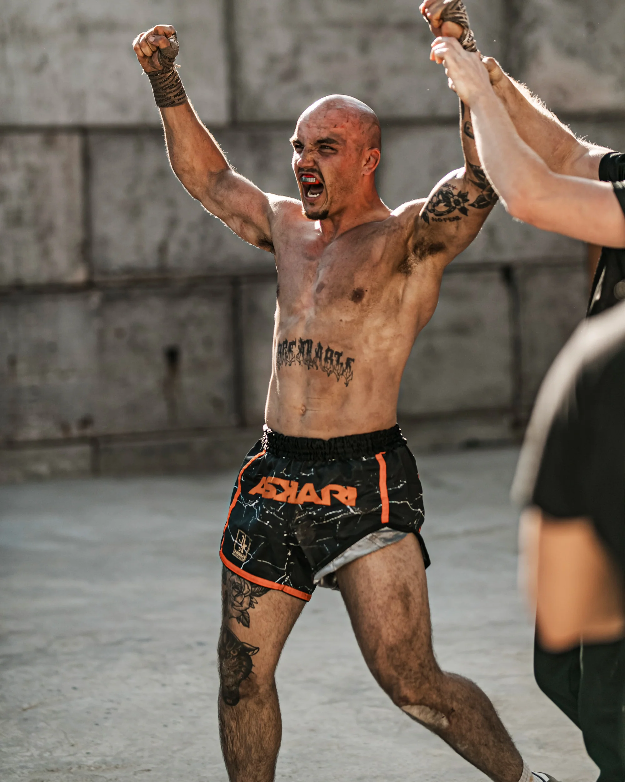 "CARRARA" MUAY THAI SHORTS - Image 8
