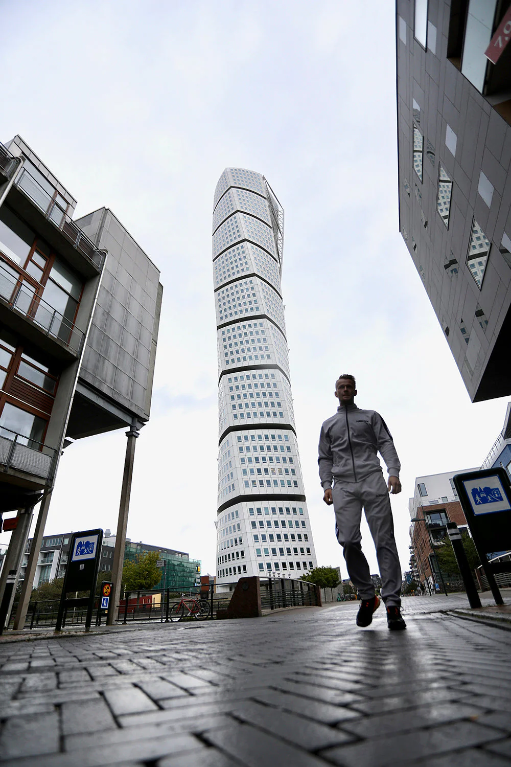 "DAEMON" TRACKSUIT - Image 6
