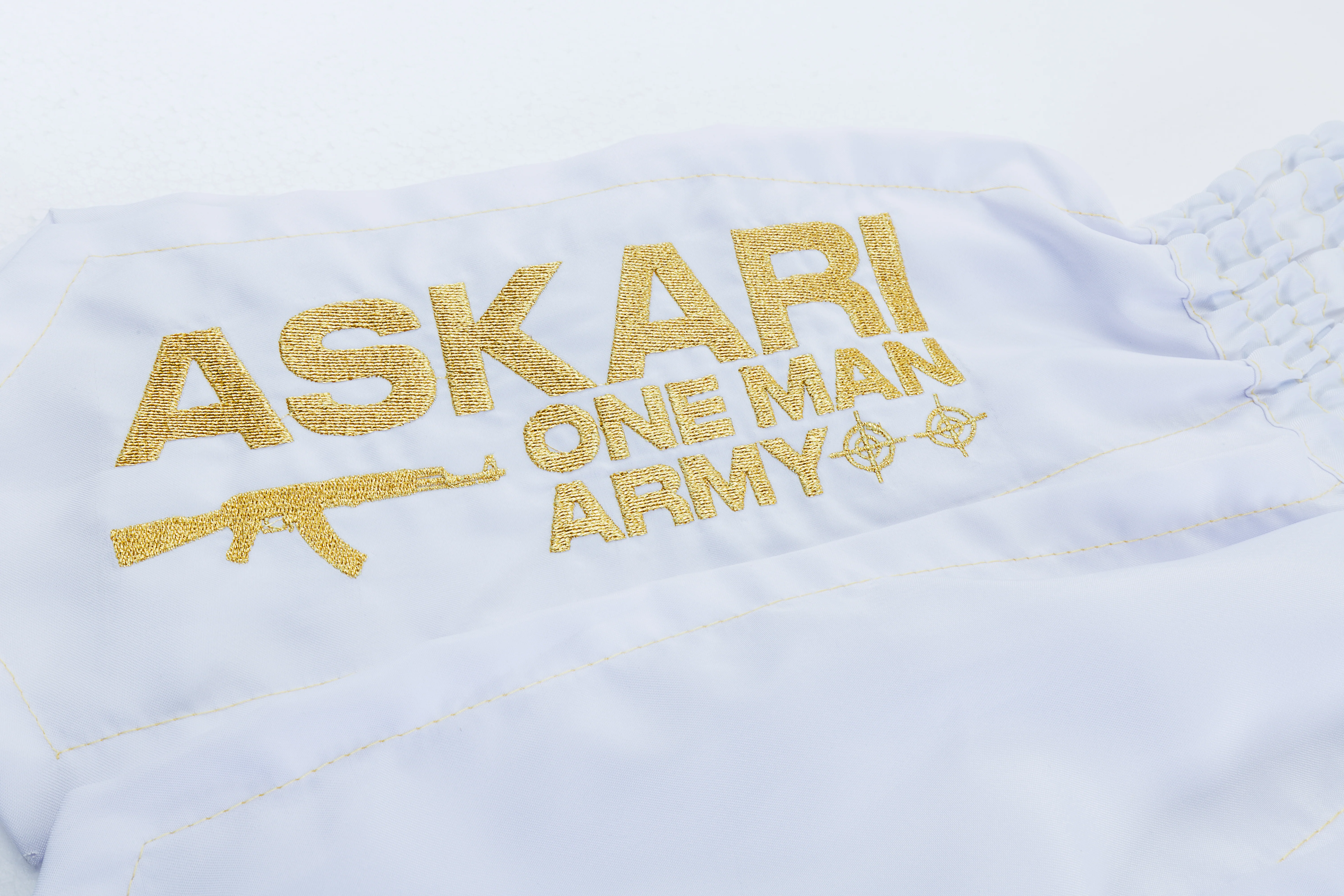GLADIATOR SHORTS [WHITE/GOLD] - Image 20