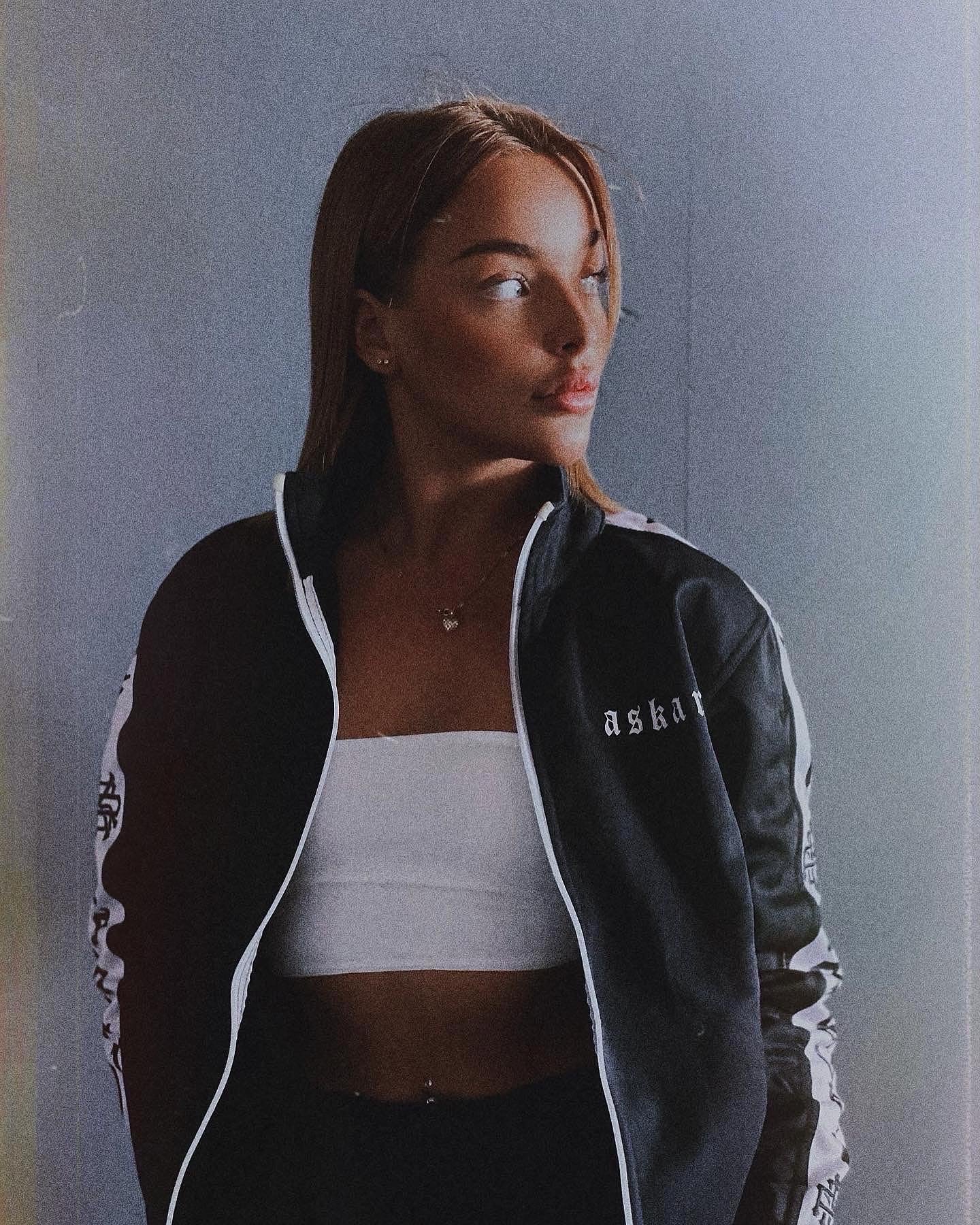 "GUERILLA" TRACKSUIT - Image 8
