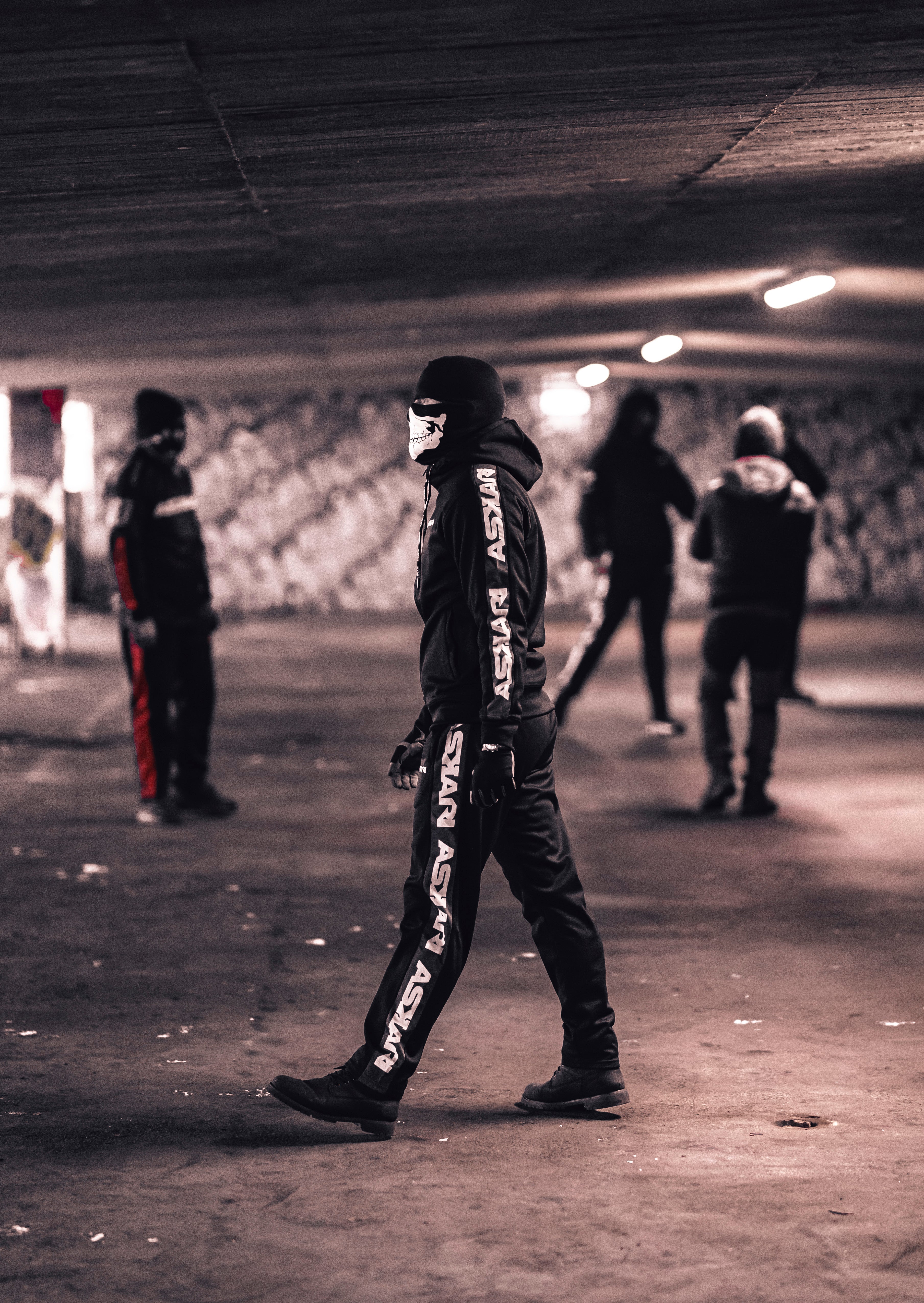 "ISSA" TRACKSUIT - Image 9