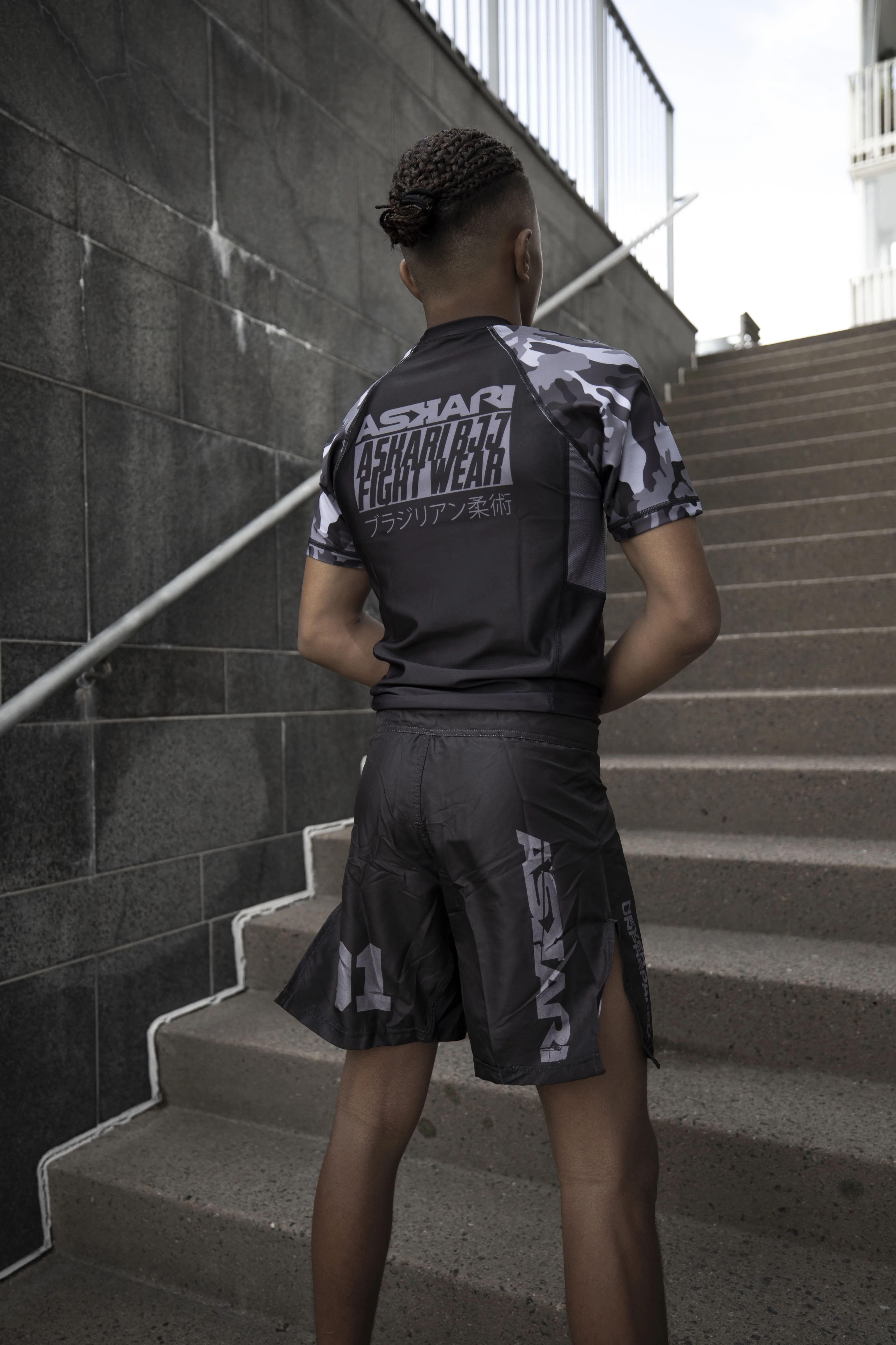#01 MMA SHORTS - Image 15