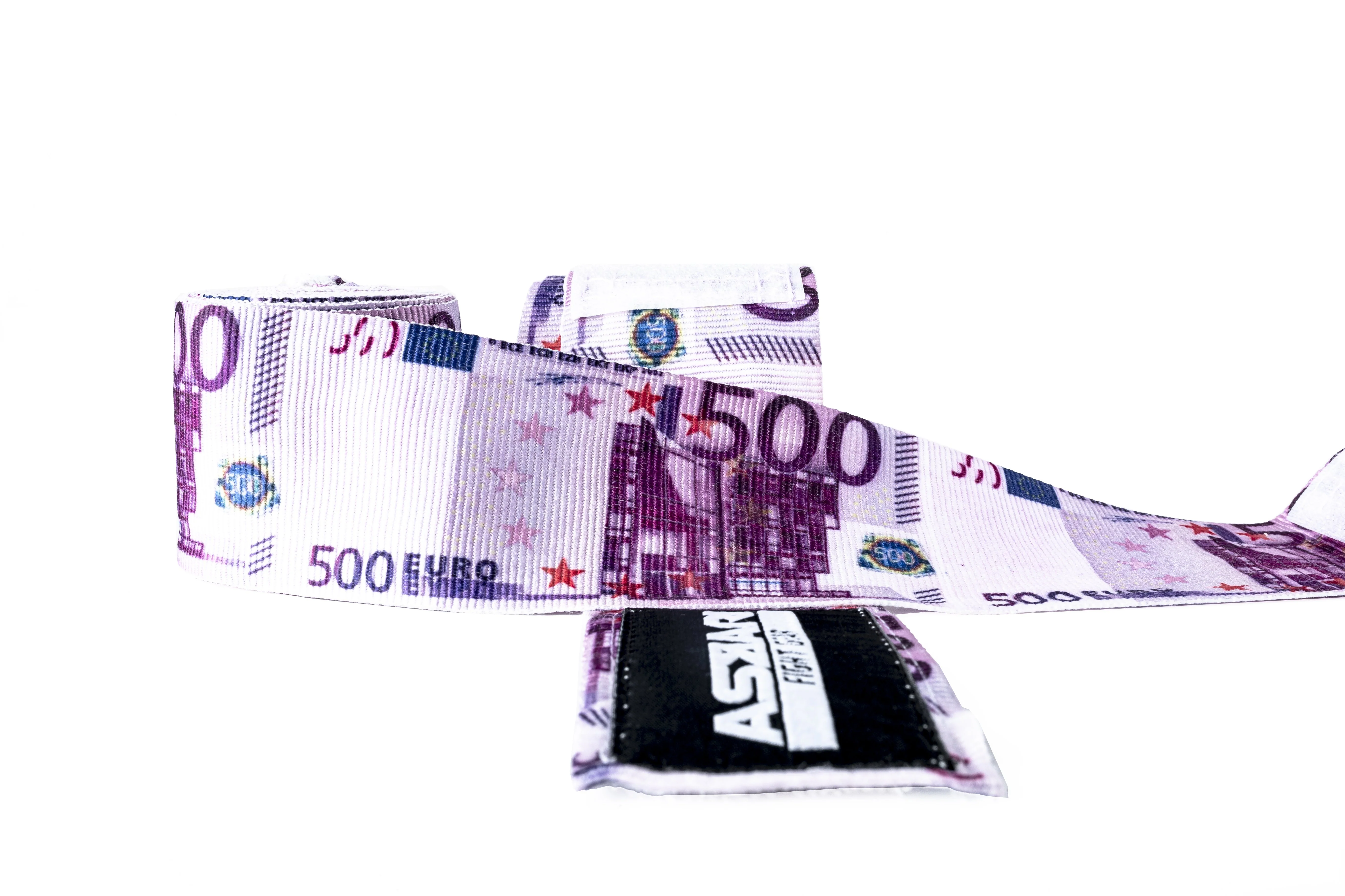 BLOOD MONEY - Image 11