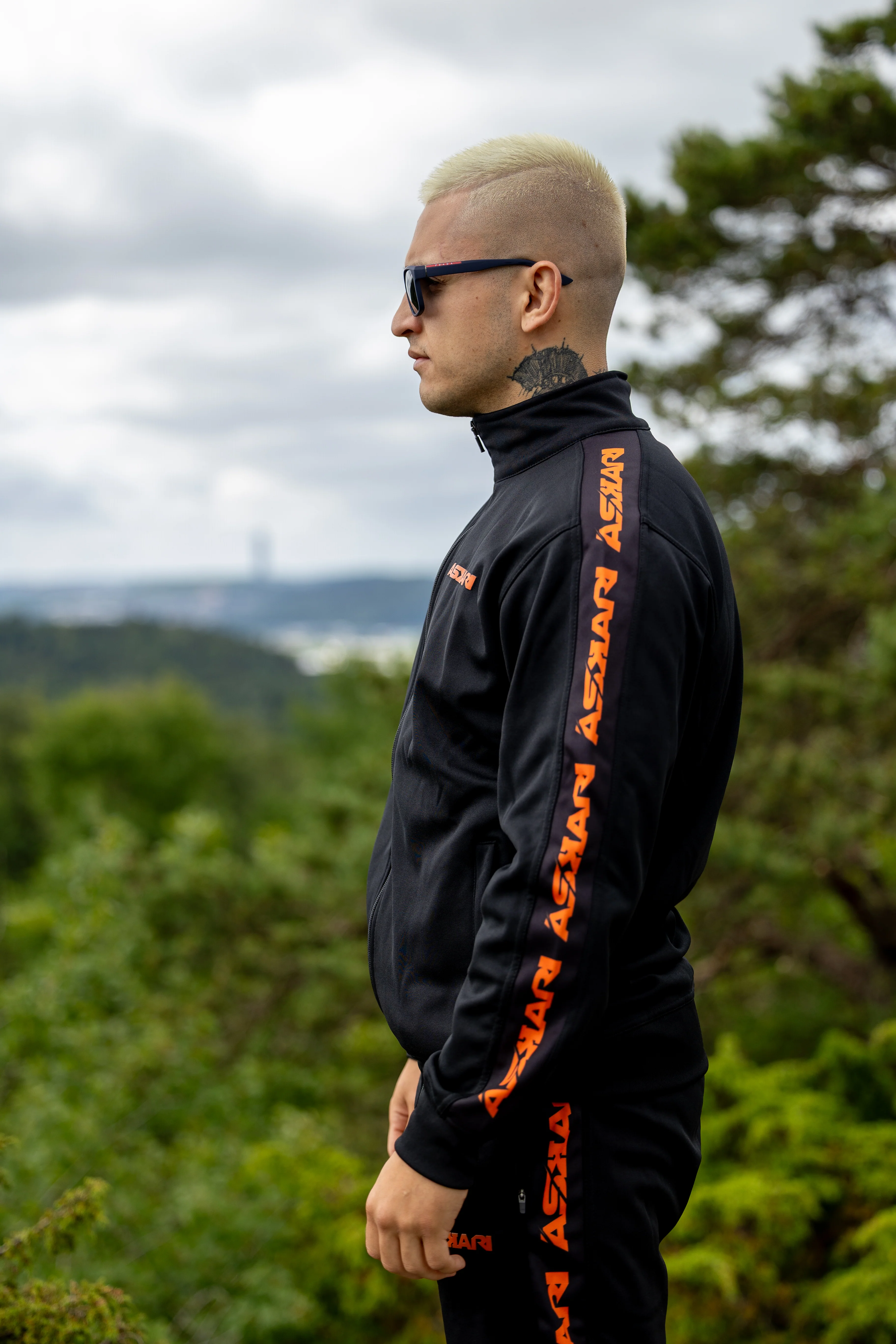 "OCHOA" TRACKSUIT - Image 14