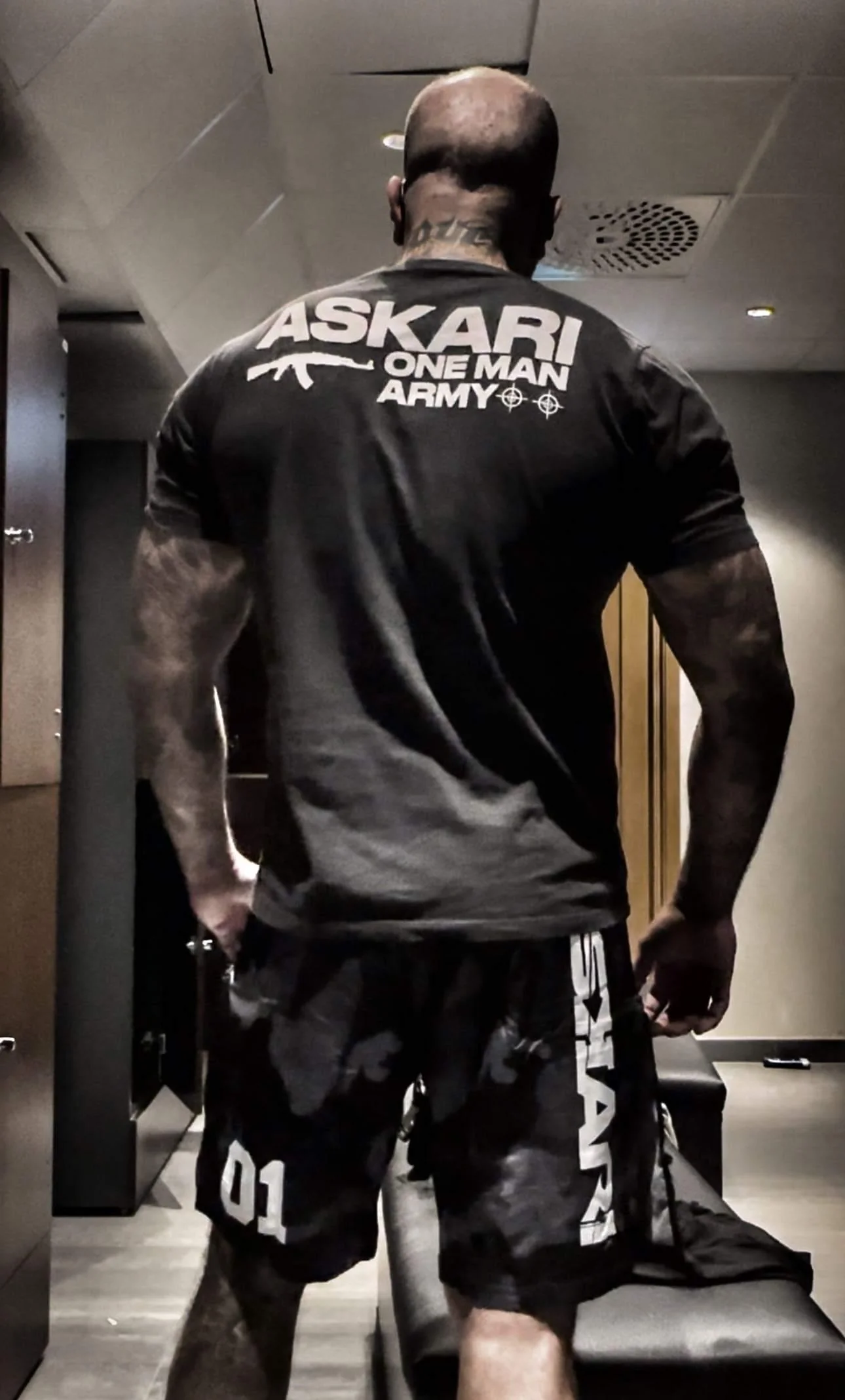 "ONE MAN ARMY 2.0" T-SHIRT - Image 11