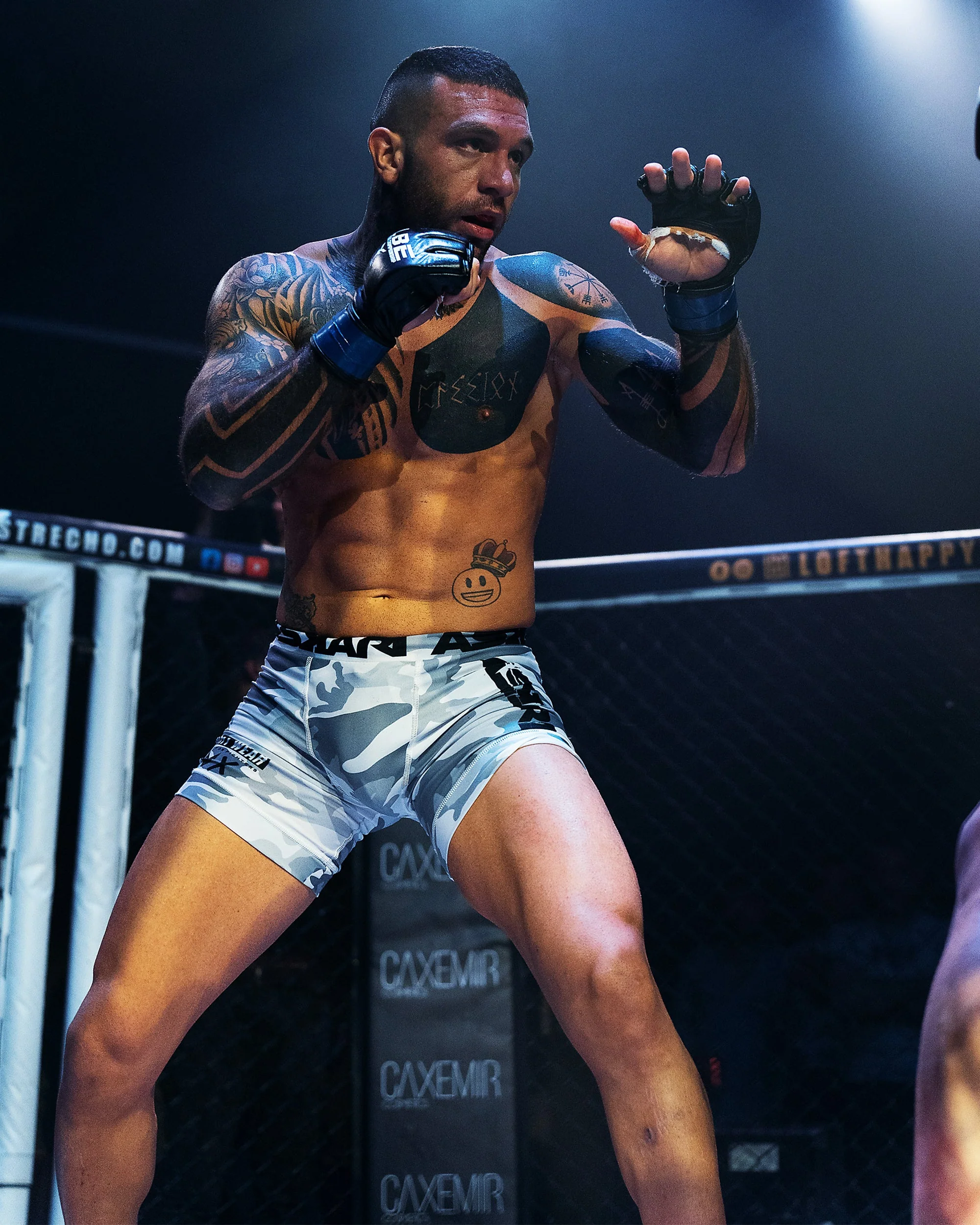 "OYMYAKON" VALE TUDO SHORTS - Image 4