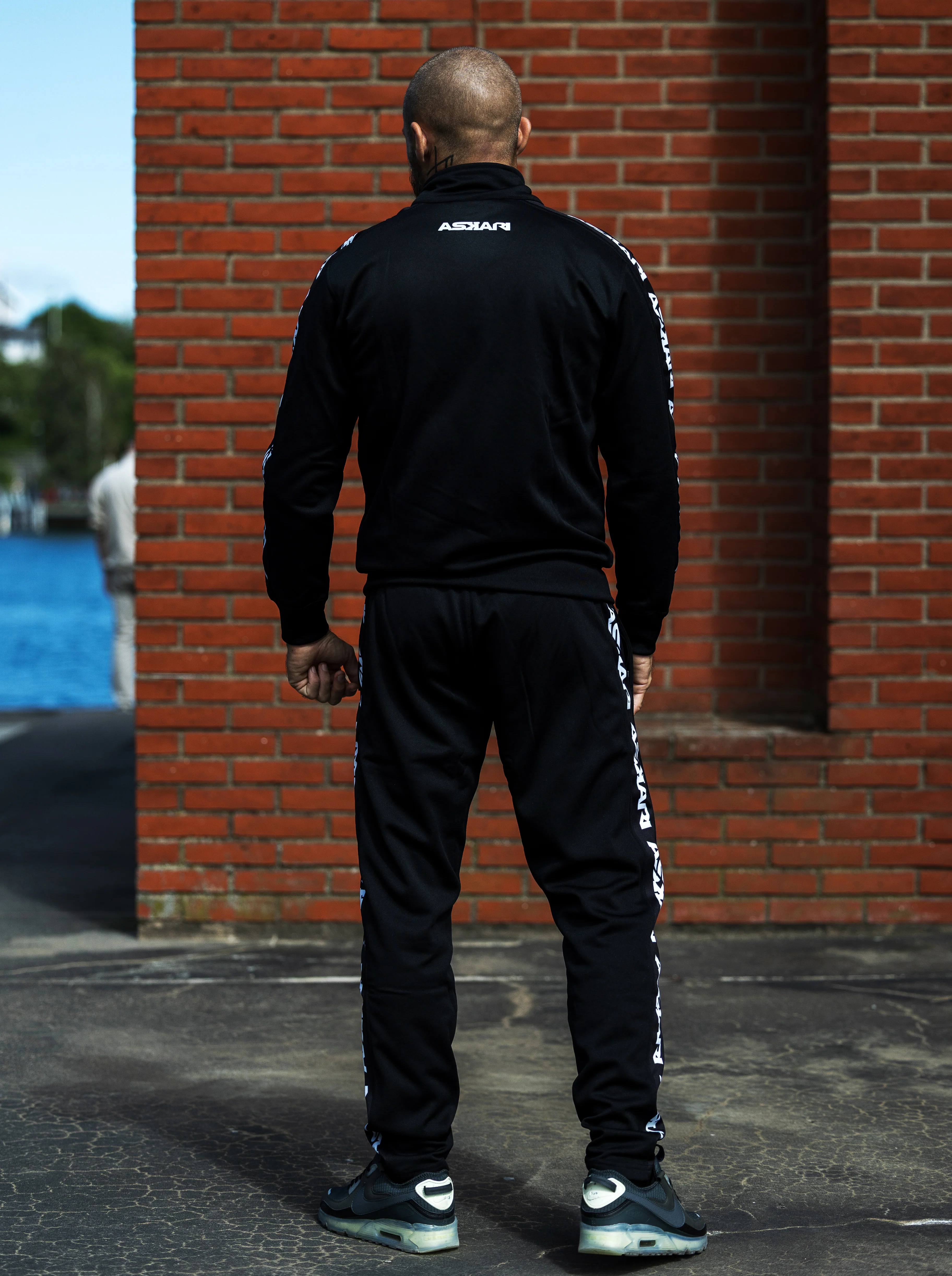 "POISON" TRACKSUIT - Image 11