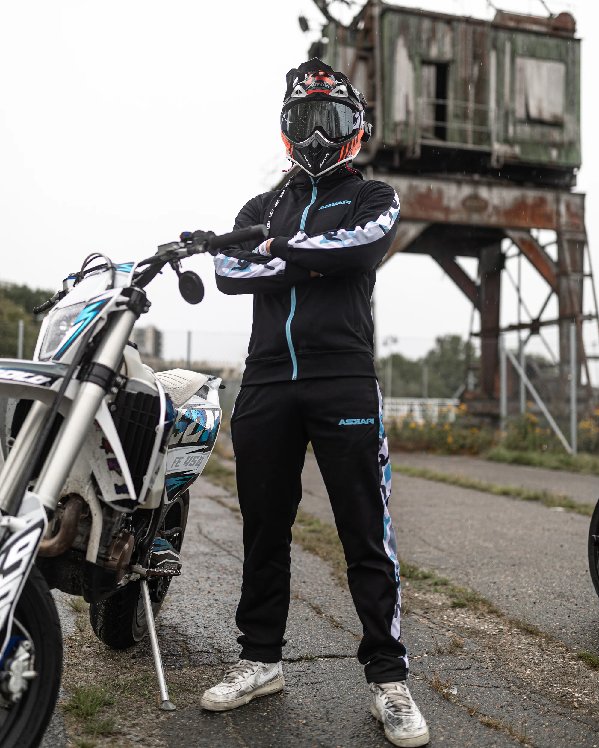TRACKSUIT [SEPARATE] - Image 7