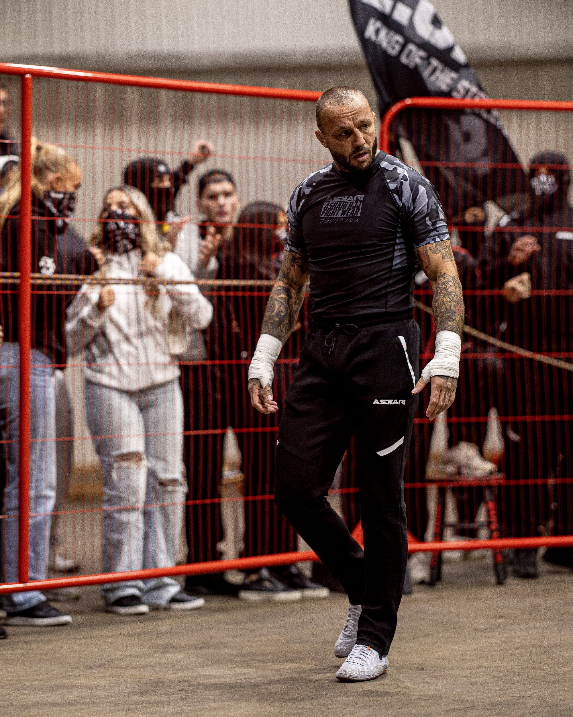 "VICE" TRACKSUIT - Image 12