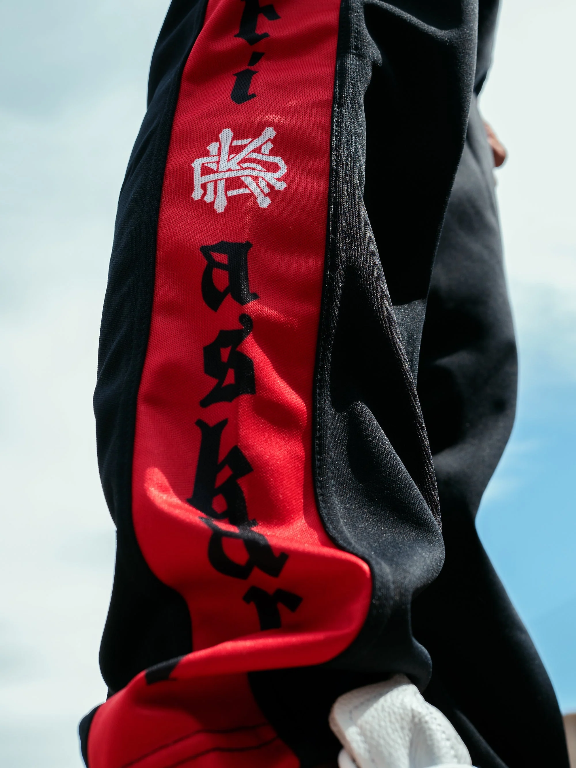 "Y A K U Z A" TRACKSUIT - Image 9
